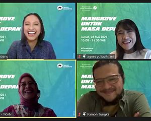 Hadir sebagai pembicara, influencer sekaliagus pegiat lingkungan Ramon Y Tungka, CEO Ayobantu Agnes Yuliavitriani dan Development & Marketing Director YKAN Ratih Loekito, dengan moderator Vania Herlambang, Putri Indonesia Lingkungan 2018 yang juga Nature Ambassador YKAN