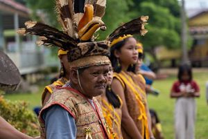 Masyarakat adat Kalimantan
