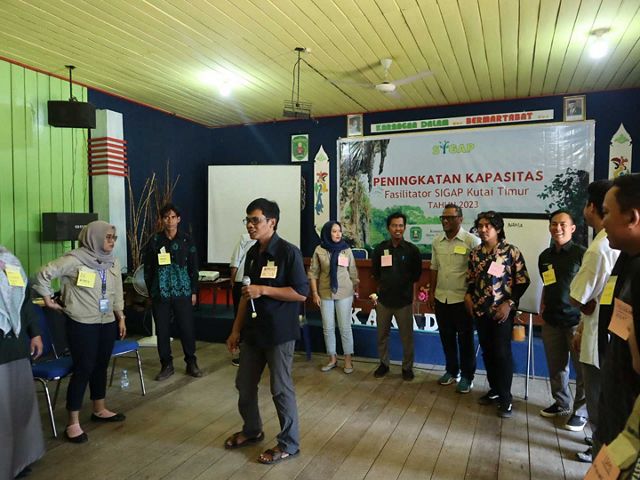 Sebanyak 29 peserta sedang mengikuti pelatihan yang dipimpin oleh Instruktur dari  Yayasan Nastari, Wahono, selama 4 hari (8-11 November 2023).