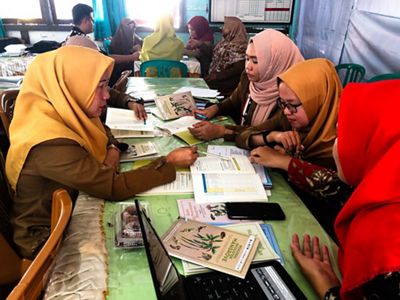 Sesi mentoring oleh asesor BPMP Sumsel dan Guru Penggerak OKI kepada para peserta guru SD.
